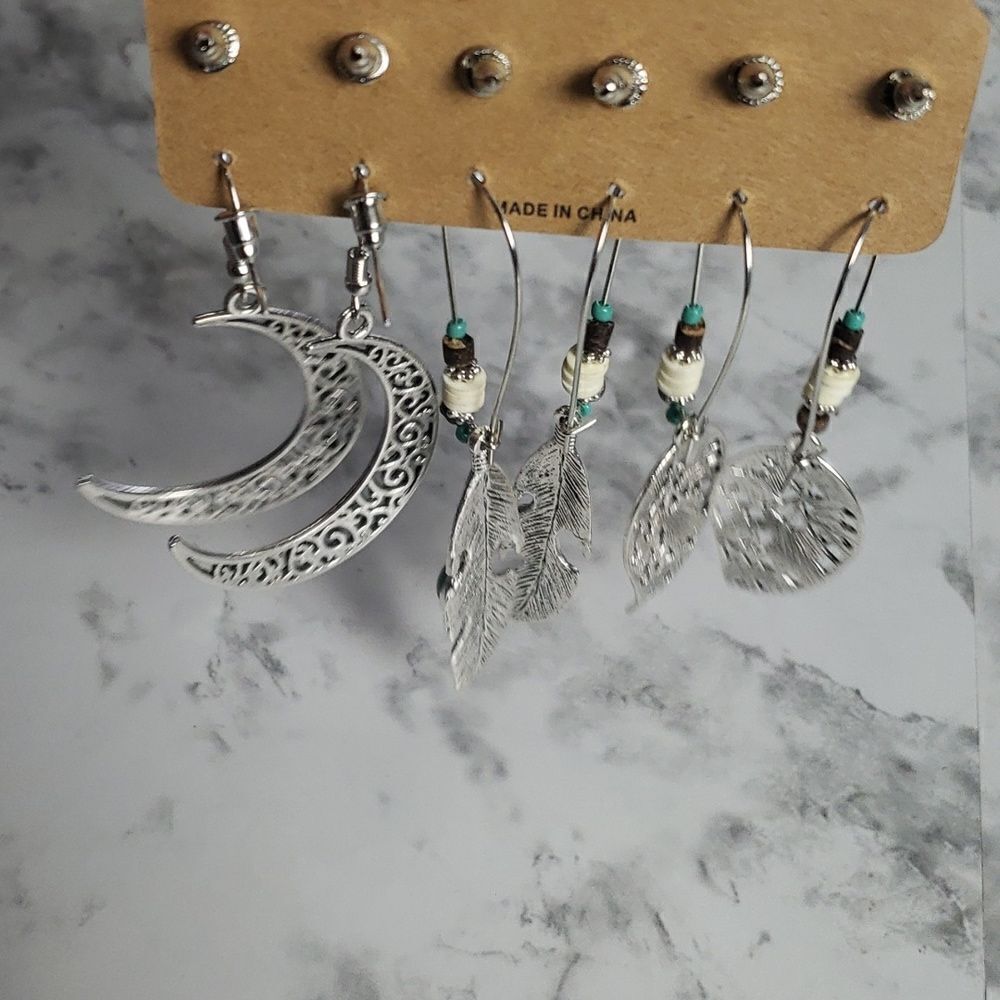 ‎Silver and Turquoise Earring Set - Picture 4 of 5